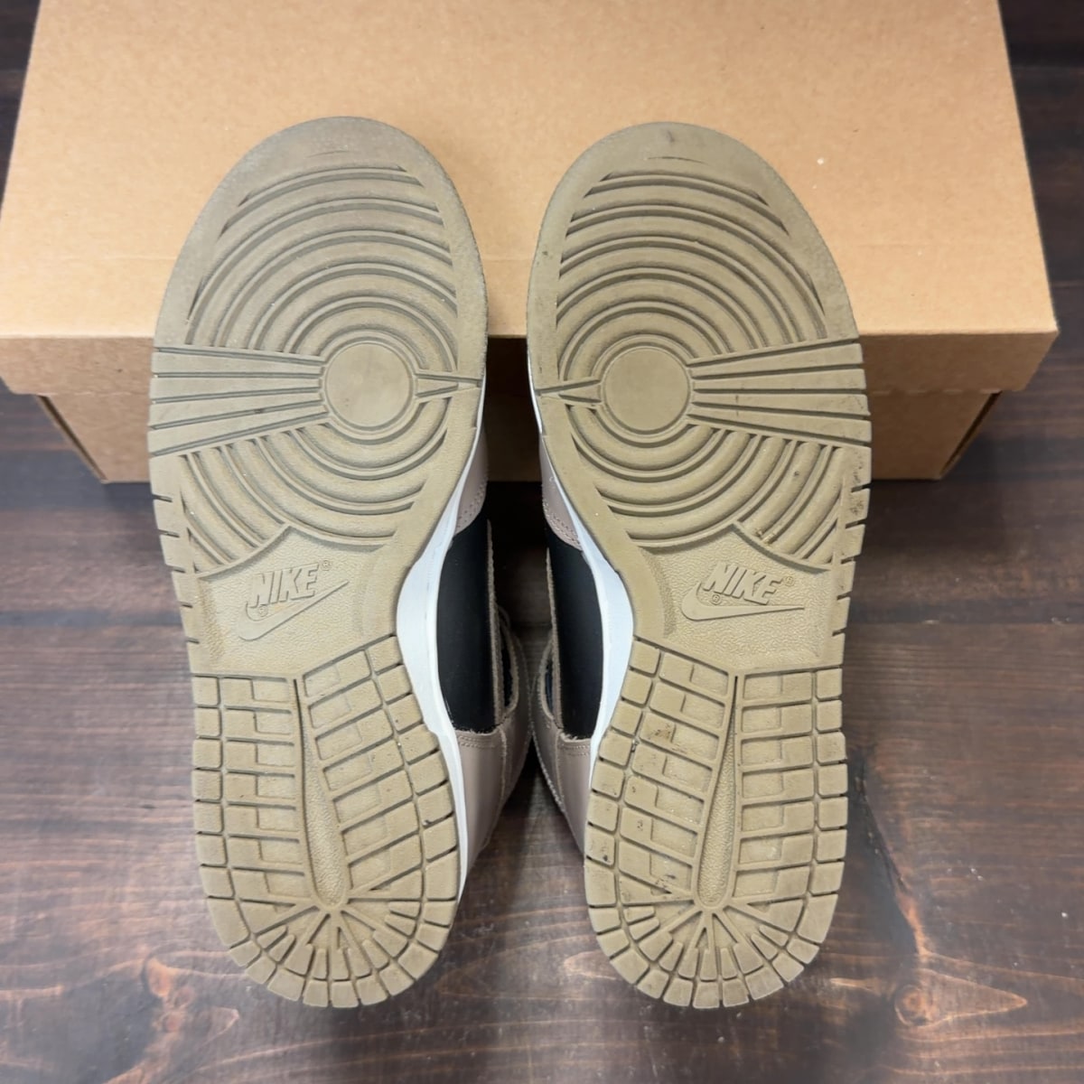 Nike Dunk High Moon Fossil (Women's) Size 7W (Pre-Owned) - Image 6