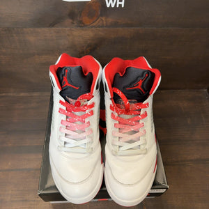 Jordan 5 Retro Fire Red Black Tongue (2025) Size 13 (Pre-Owned) - Image 3