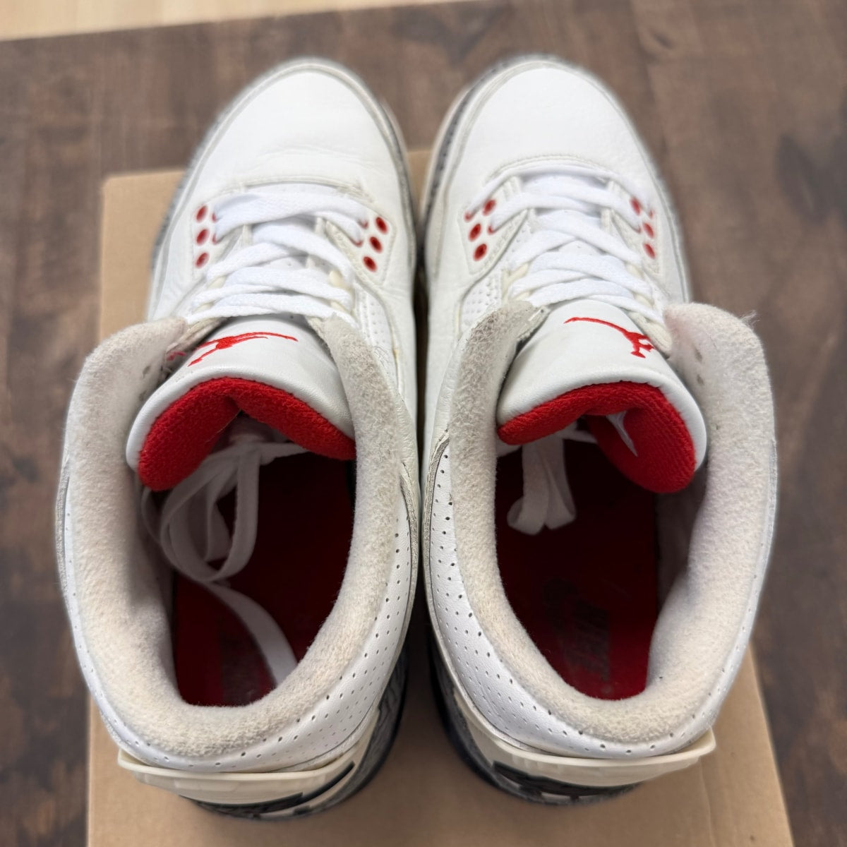 Jordan 3 Retro White Cement Reimagined (GS) Size 7Y (Pre-Owned) - Image 4