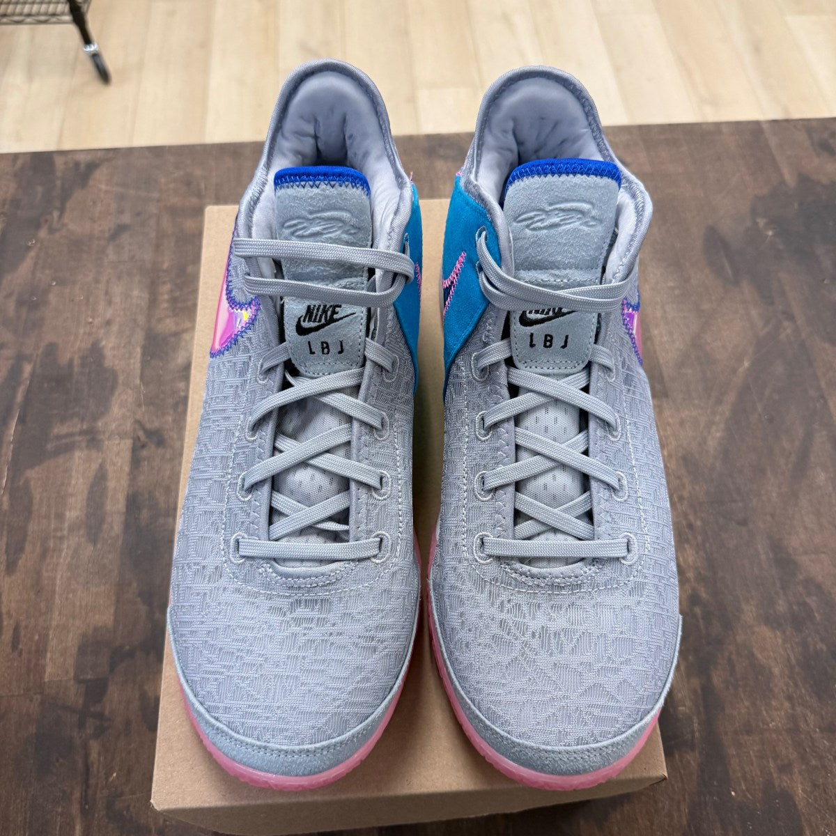 Nike Zoom LeBron NXXT Gen Wolf Grey Size 13 (Pre-Owned) - Image 2