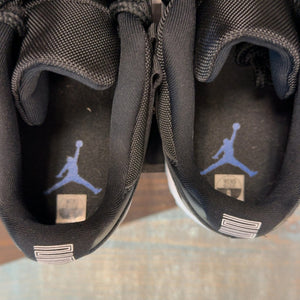 Jordan 11 Retro Low Space Jam Size 9 (Pre-Owned) - aux
