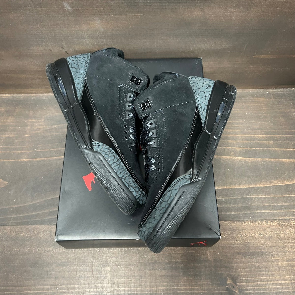 Jordan 3 Retro Black Cat (2025) (GS) - Image 2