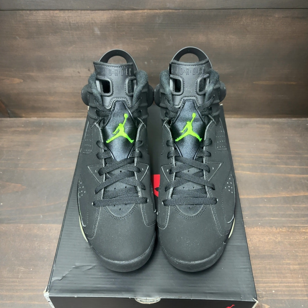 Jordan 6 Retro Electric Green Size 10 (Pre-Owned)
