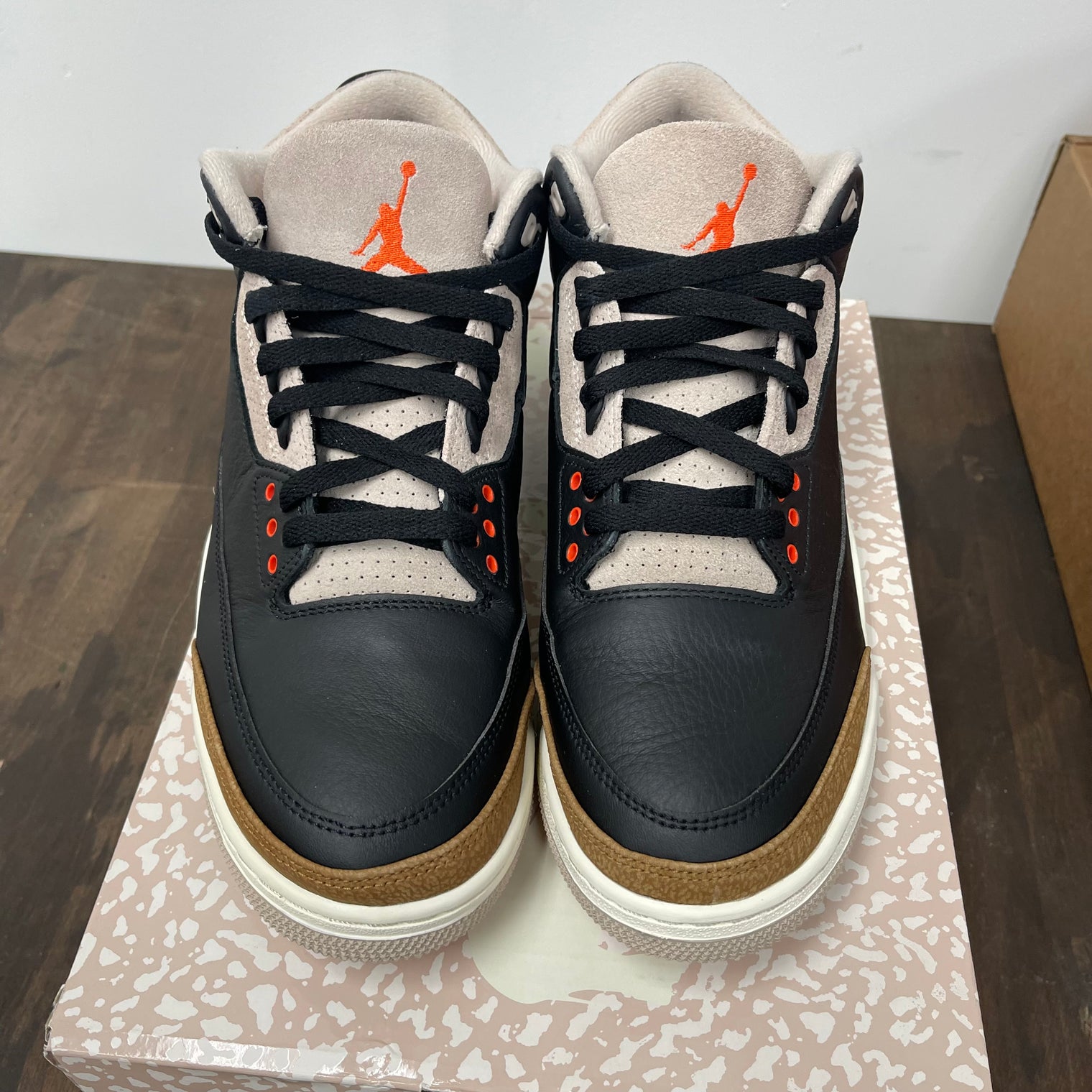 Desert Elephant Jordan 3 Retro (USED)