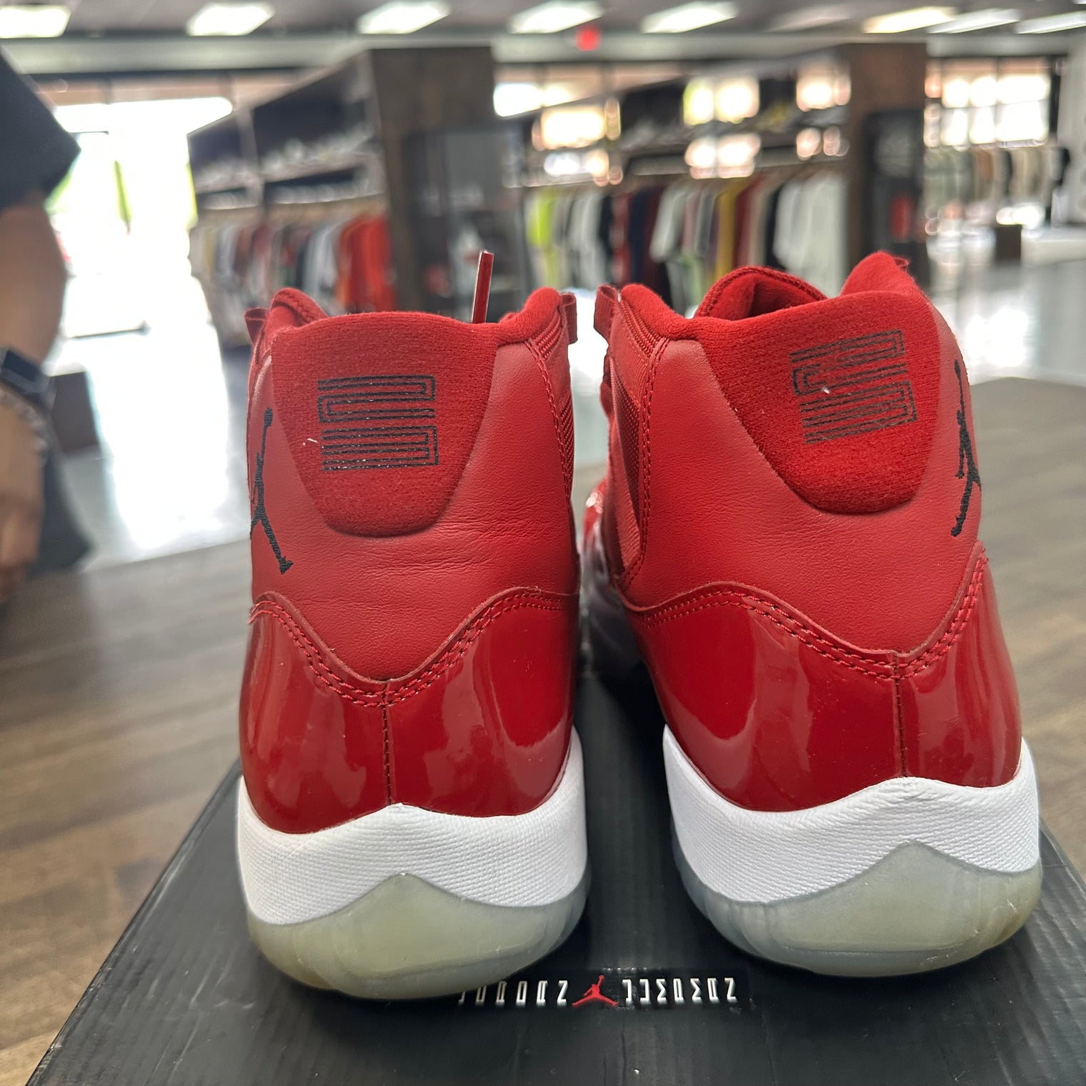 Win Like 96 Jordan 11 High (USED)