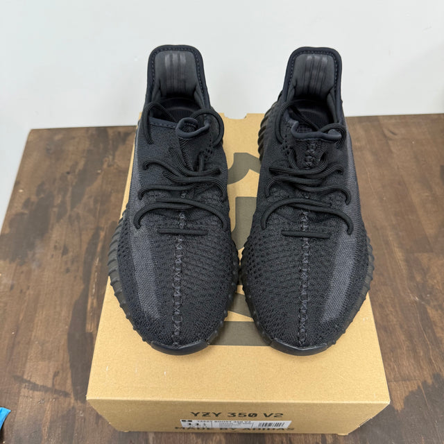Onyx Yeezy 350 (USED)