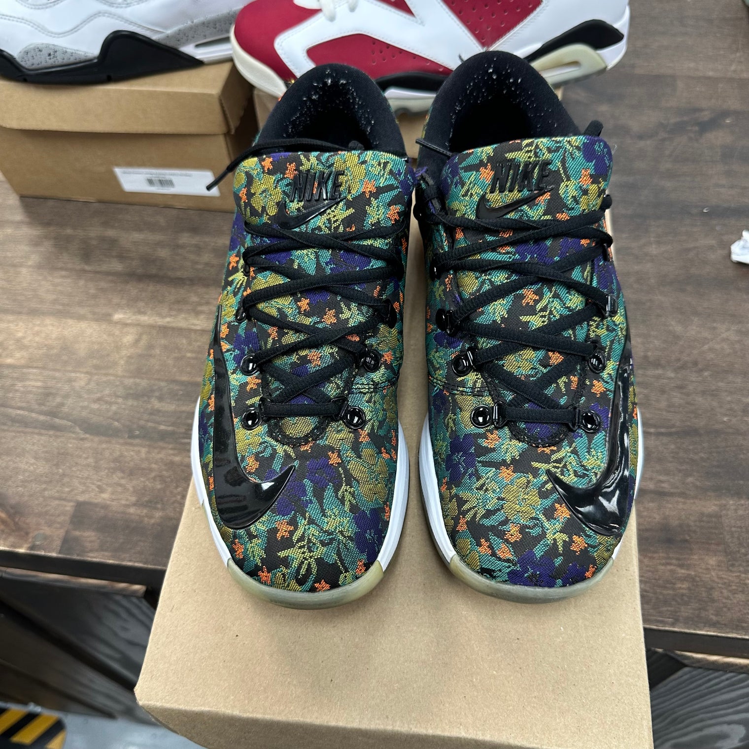 KD 6 Floral (USED, No Box)