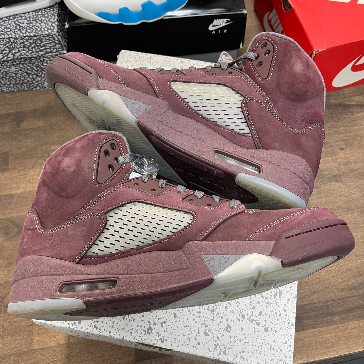 Burgundy Jordan 5 (USED)