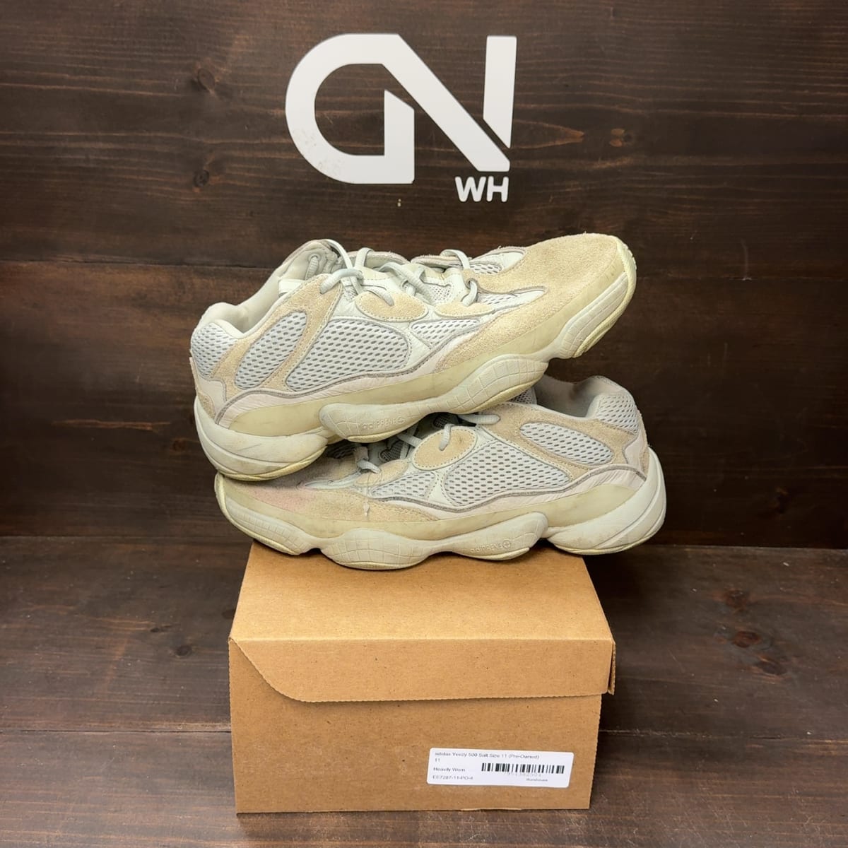 adidas Yeezy 500 Salt Size 11 (Pre-Owned) - front