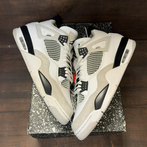 Jordan 4 Retro Military Black Size 13 (Pre-Owned)