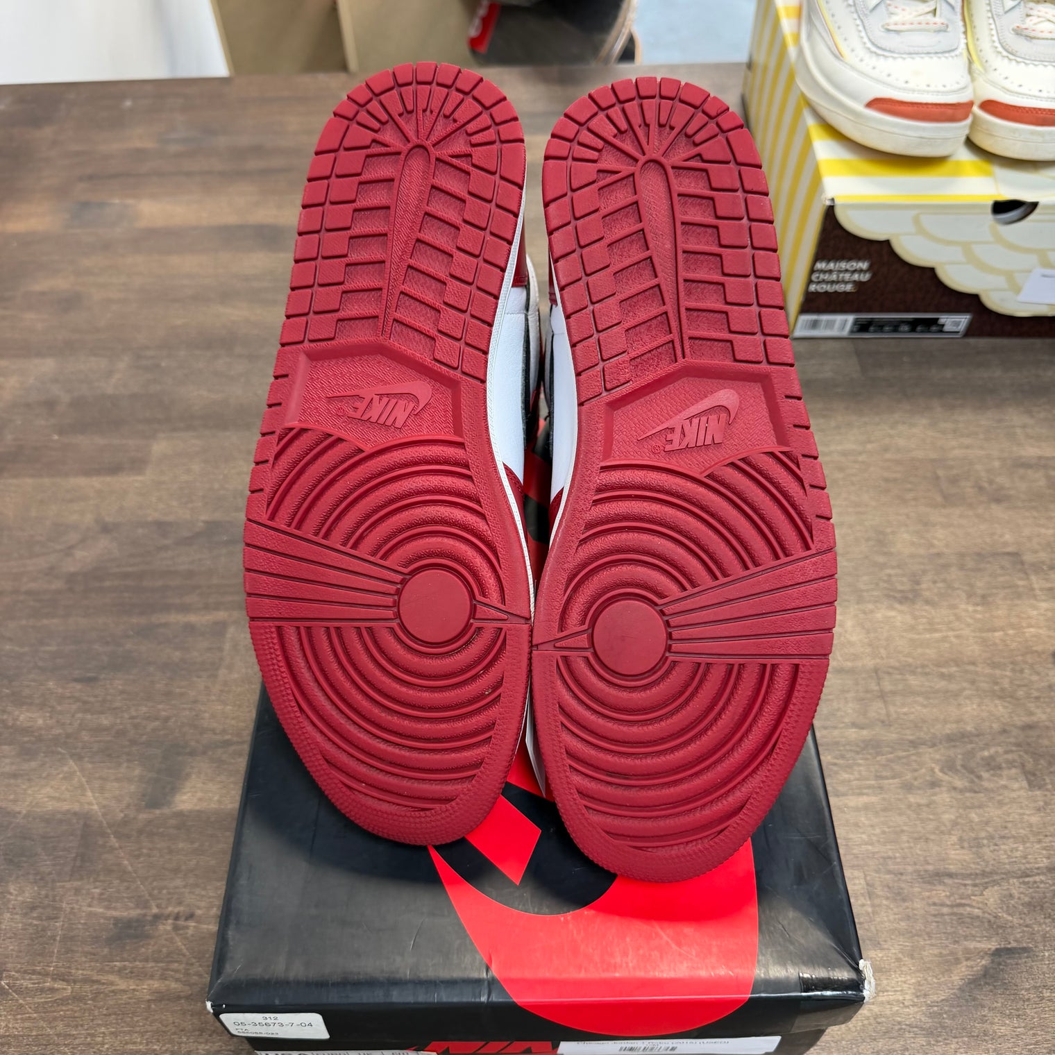 Chicago Jordan 1 Retro (2015) (USED)