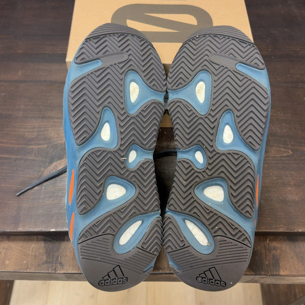 adidas Yeezy Boost 700 Faded Azure - Image 9