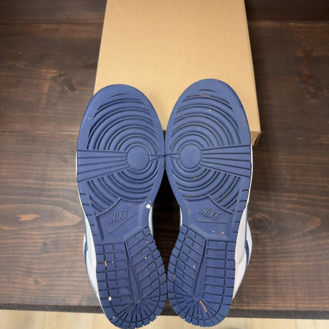 Nike Dunk Low EMB NBA 75th Anniversary Brooklyn Nets Size 9 (Pre-Owned) - Image 7