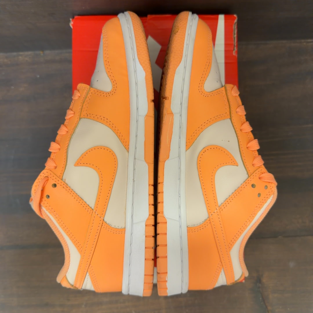 Nike Dunk Low Peach Cream (Women's) Size 7W (Pre-Owned)