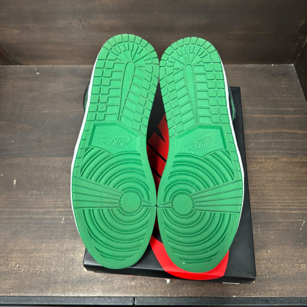 Jordan 1 Retro High Pine Green Black - Image 6