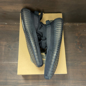 adidas Yeezy Boost 350 V2 Onyx - Image 2