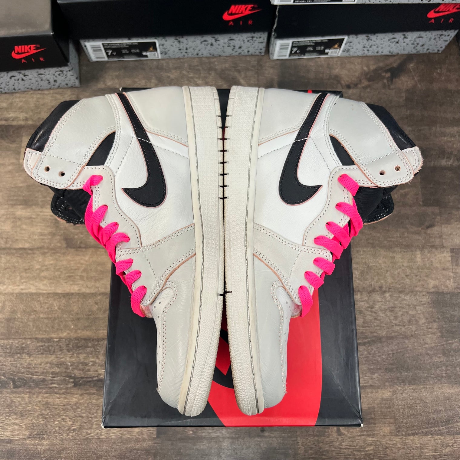 NYC to Paris Jordan 1 Retro High OG Defiant SB (USED)