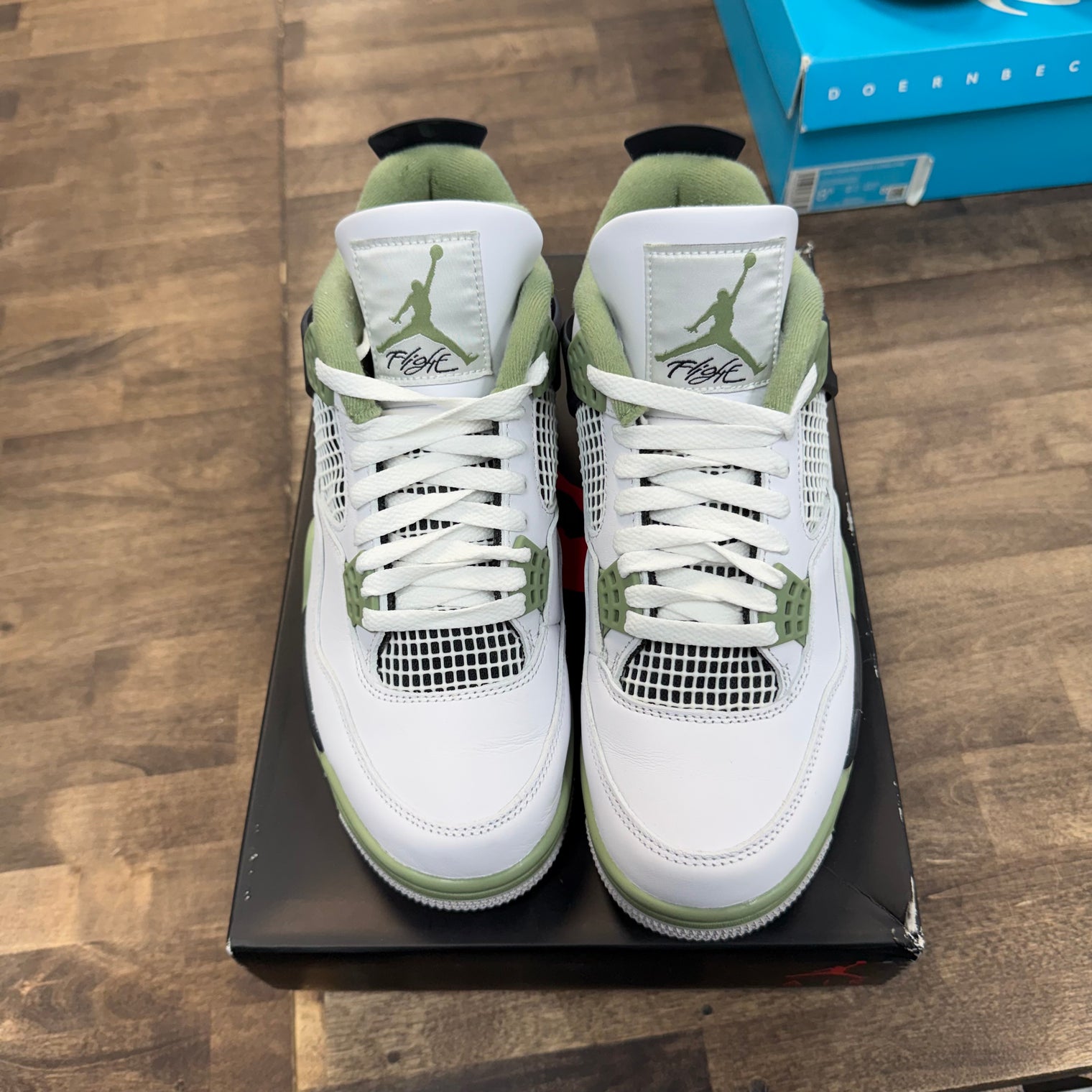 Jordan 4 Retro Seafoam (US 10W) (Lightly Worn)
