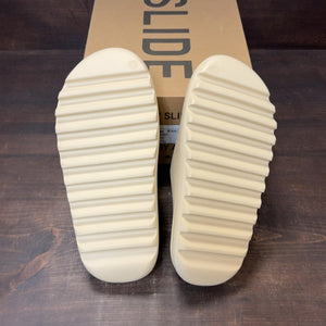adidas Yeezy Slide Bone (2022/2023 Restock) - Image 5