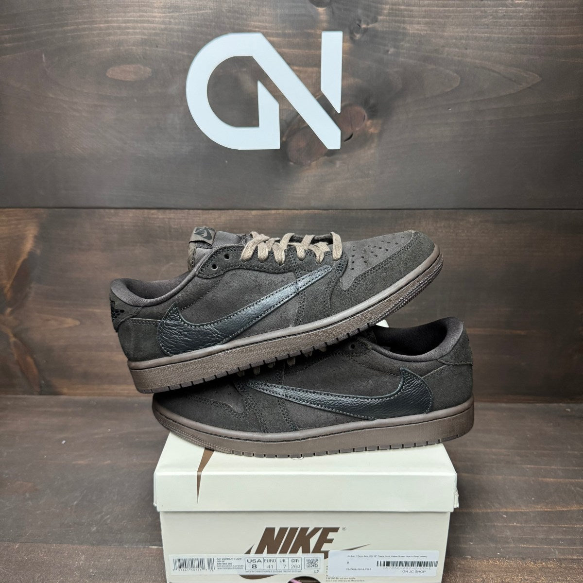 Jordan 1 Retro Low OG SP Travis Scott Velvet Brown - Image 1