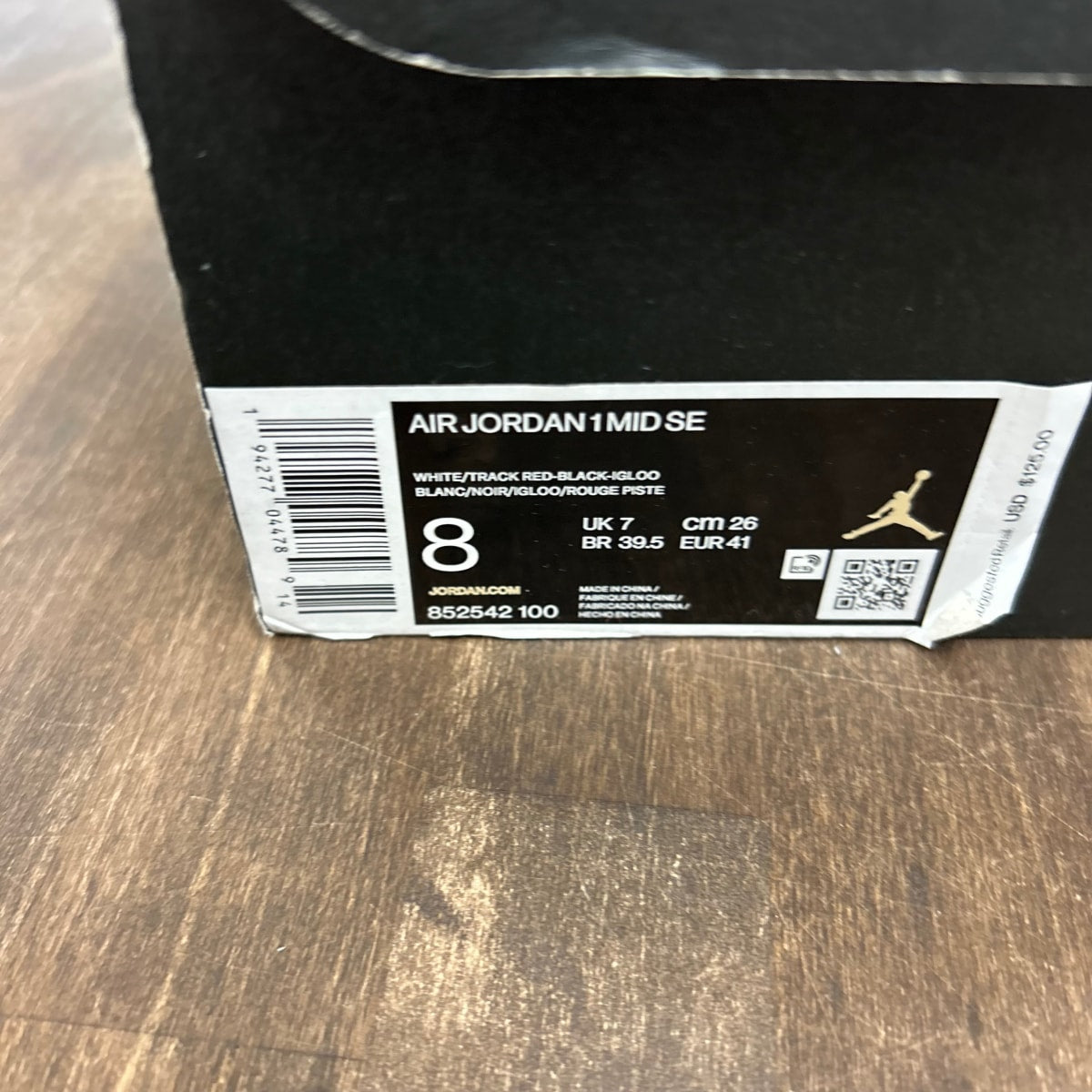 Jordan 1 Mid SE Red Black Toe - Image 6