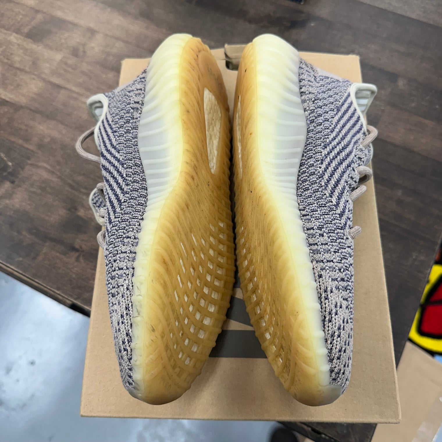 Ash Pearl Yeezy 350 (USED)