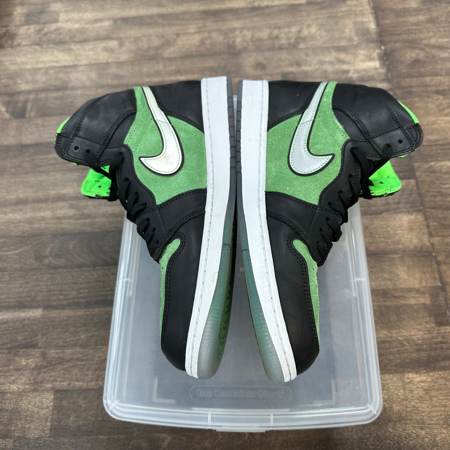 Zen Green Jordan 1 High (USED, No Box)