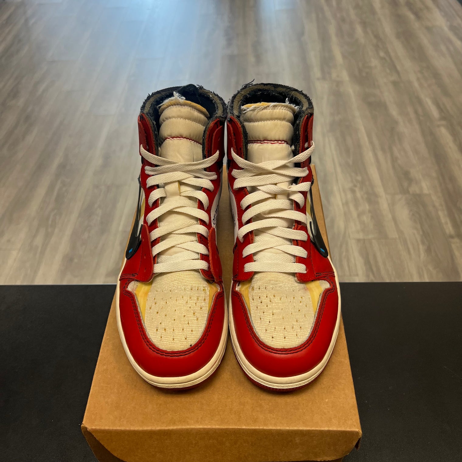Off-White Chicago Jordan 1 Retro HIgh (USED, NO BOX)