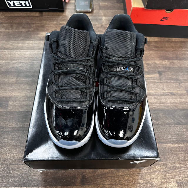 Space Jam Jordan 11 Low (USED)