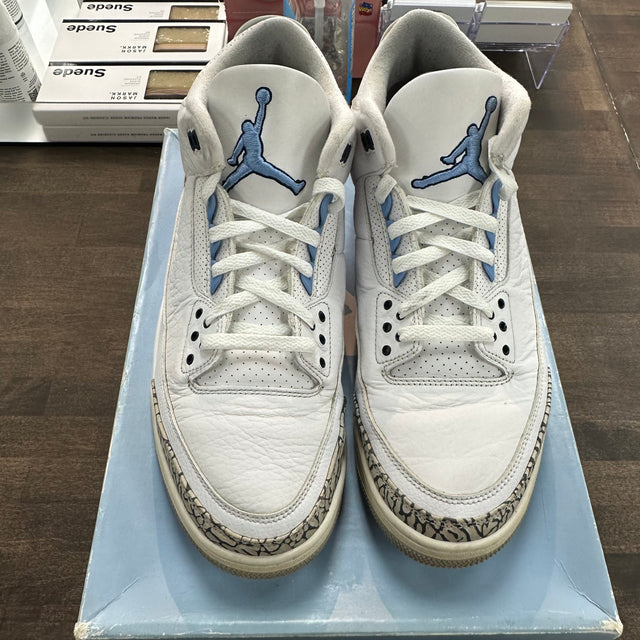 UNC Jordan 3 Retro (USED)