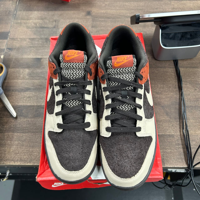 Red Panda Dunk Low (USED)