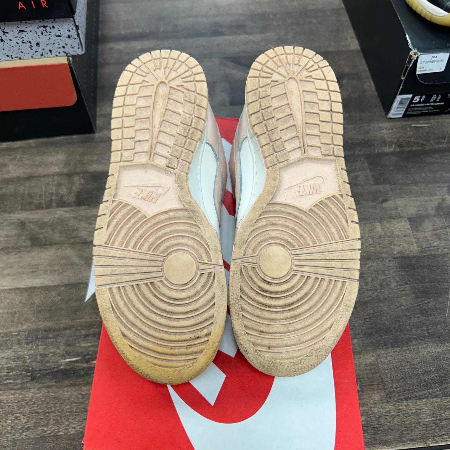 Orange Pearl Nike Dunk Low (Women's) (USED, Replacement Box)