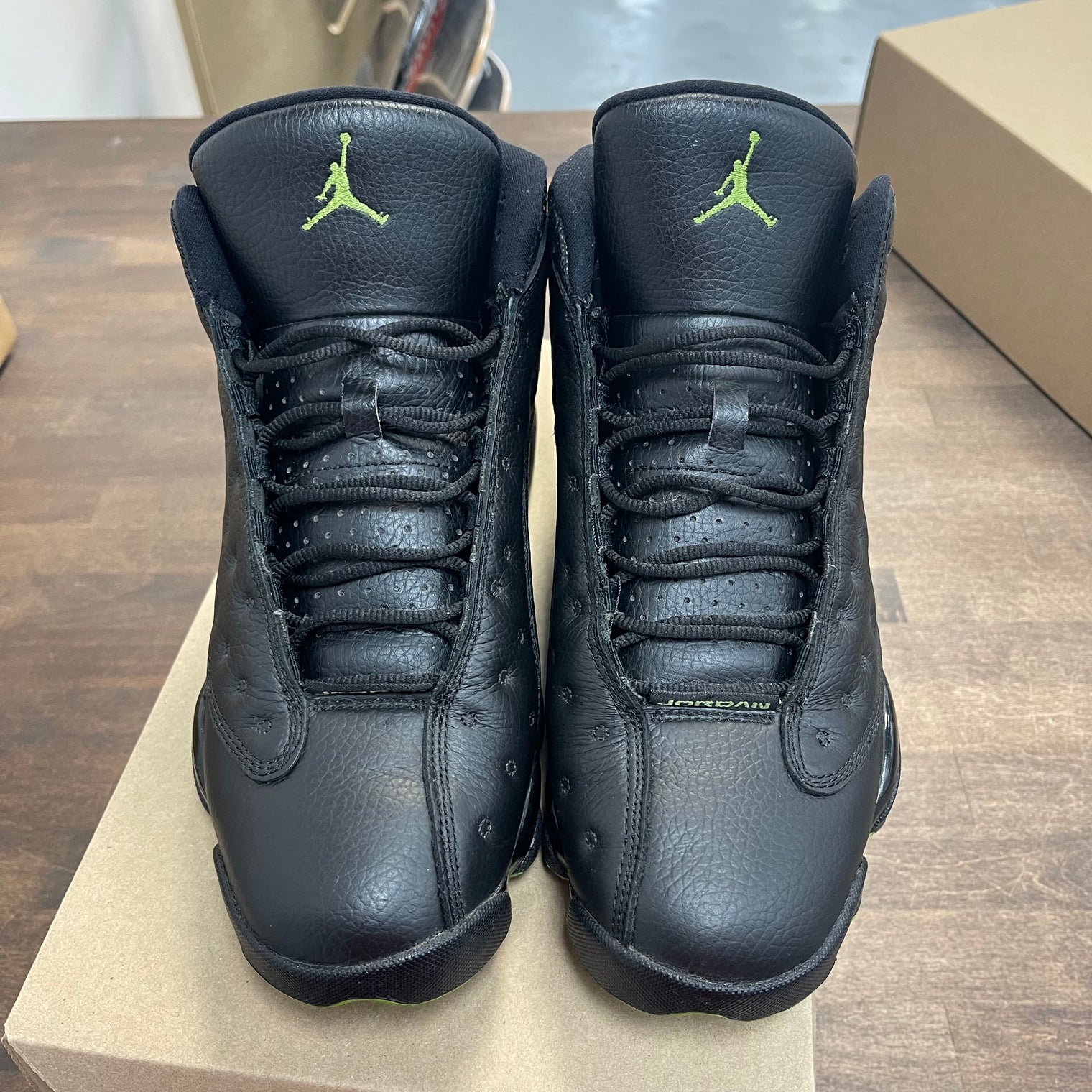 Altitude Jordan 13 (USED, No Box)
