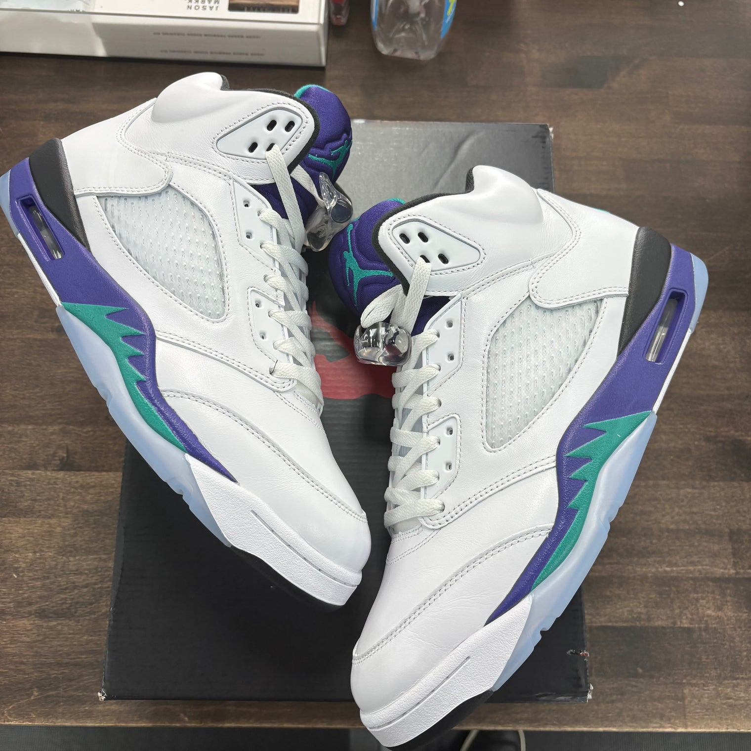 Grape Jordan 5 (2025) (USED)