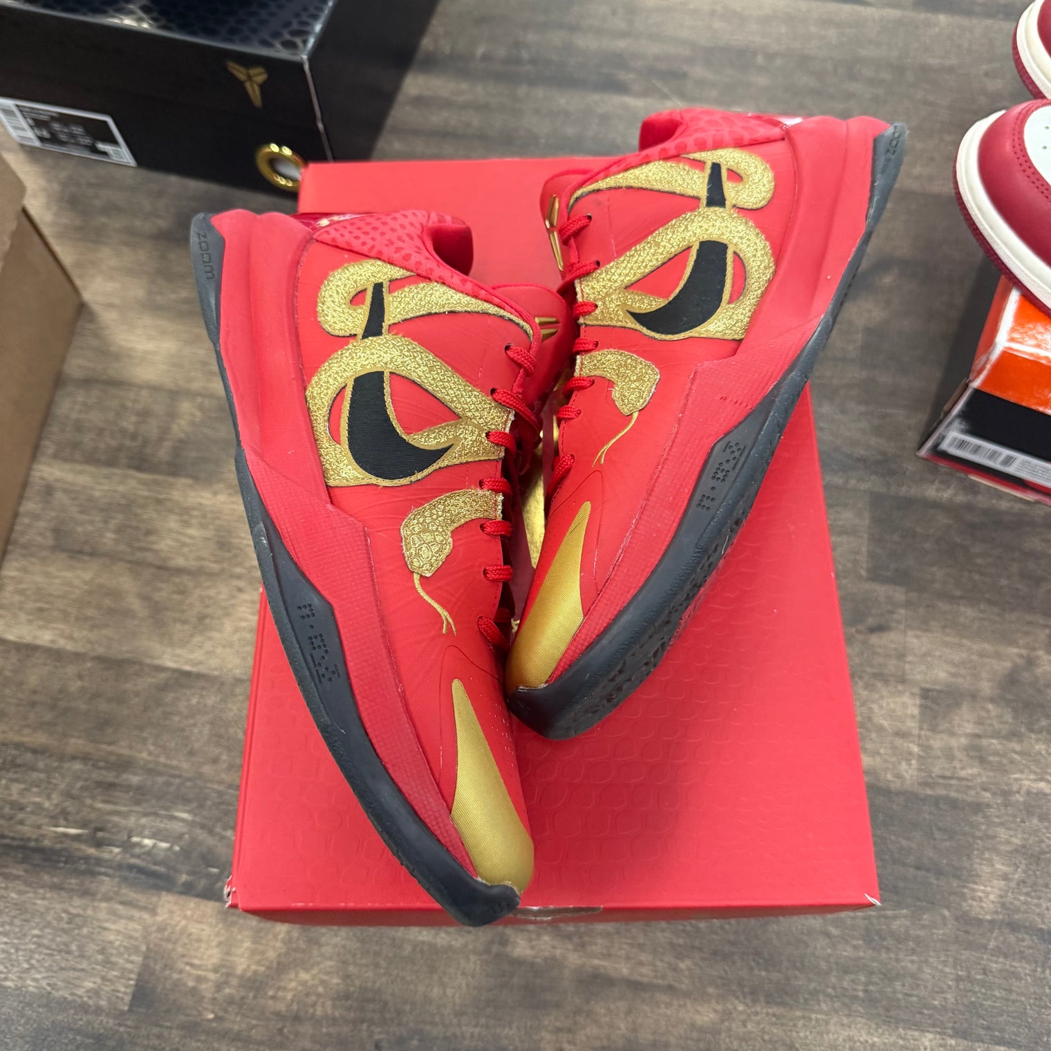Year of Mamba University Red Kobe 5 (USED)