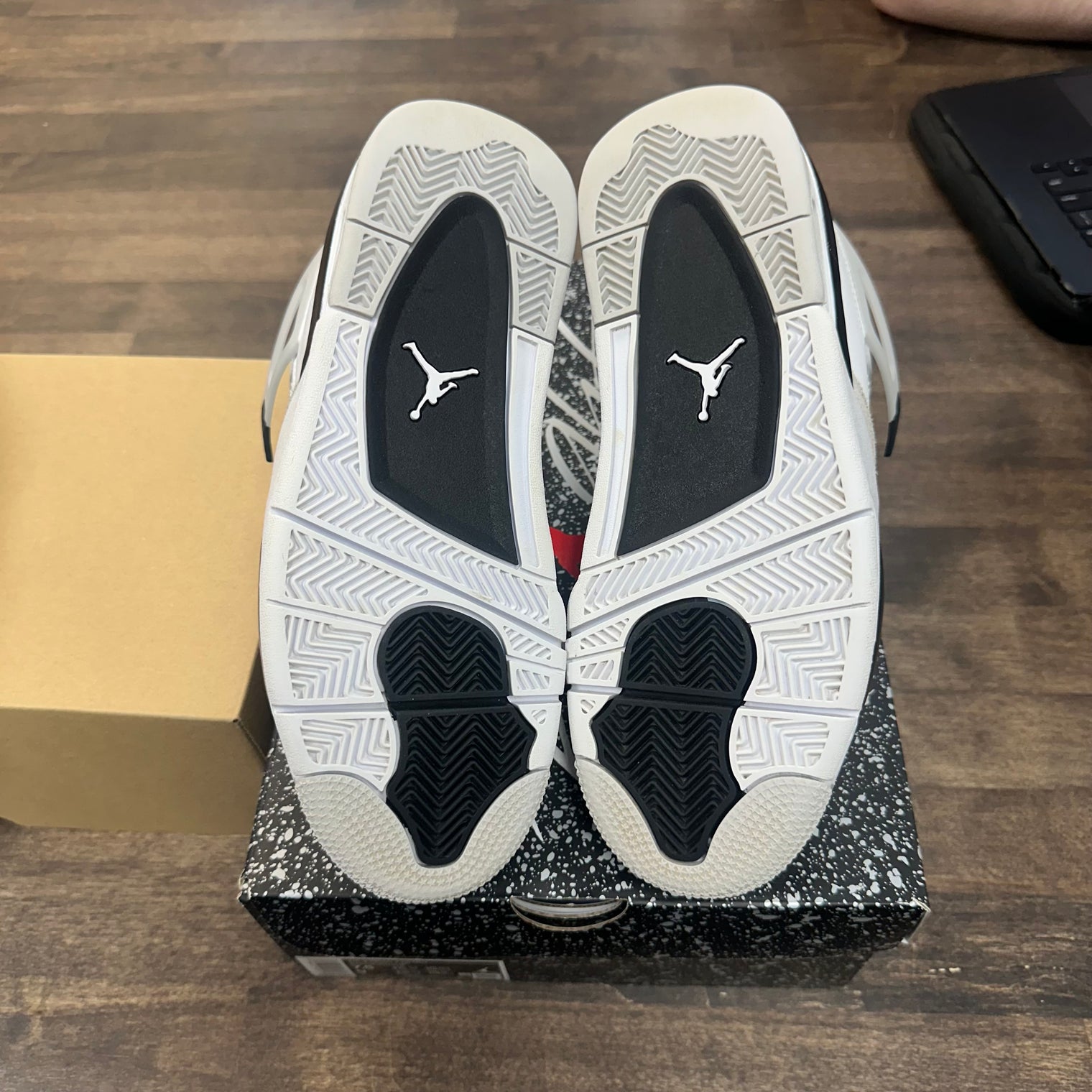 Military Black Jordan 4 (USED)
