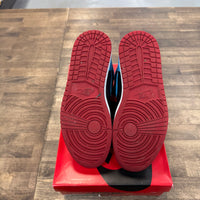 NC to Chi Jordan 1 Retro High (Women's) (USED)