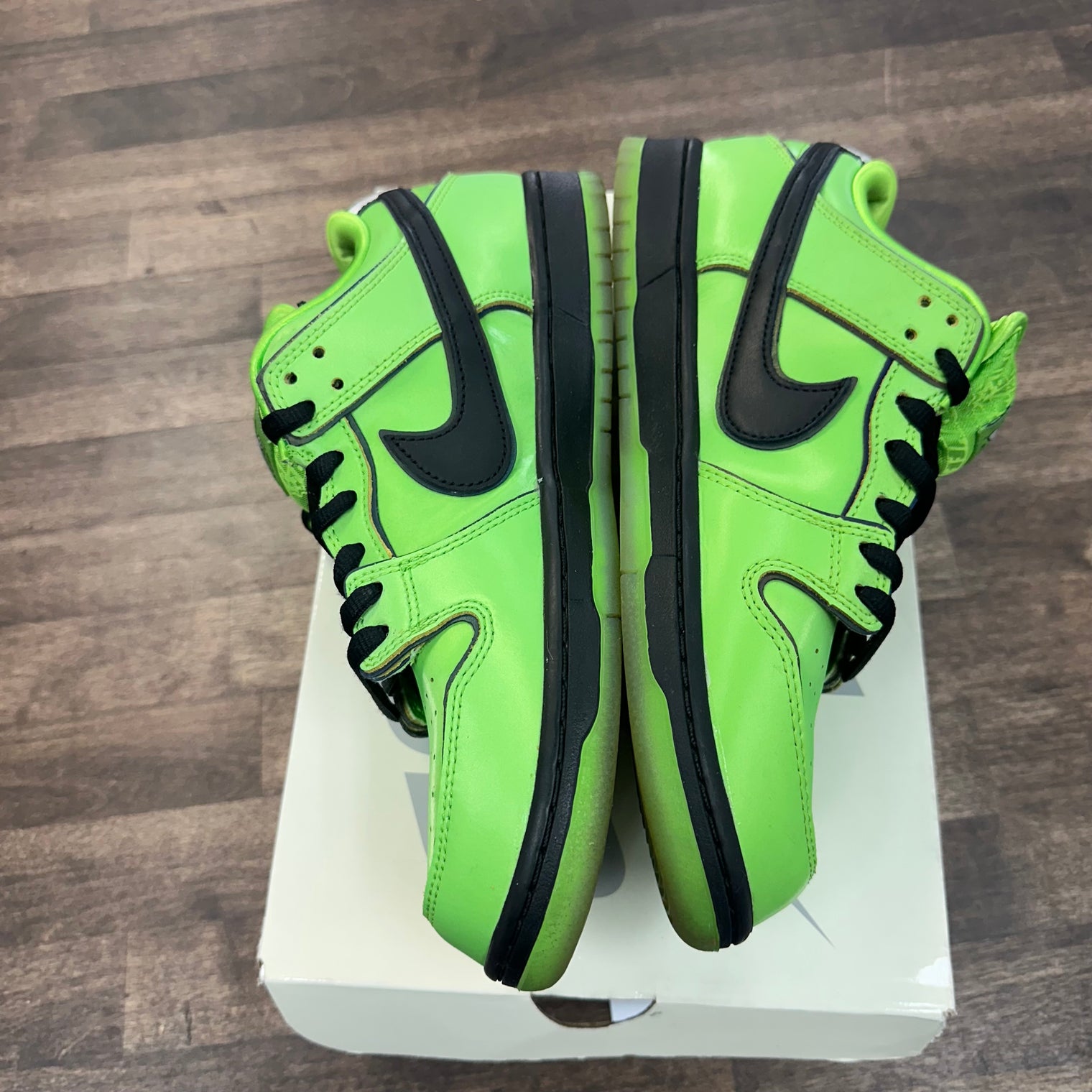 Buttercup Powerpuff Girls Nike SB Dunk Low (USED)
