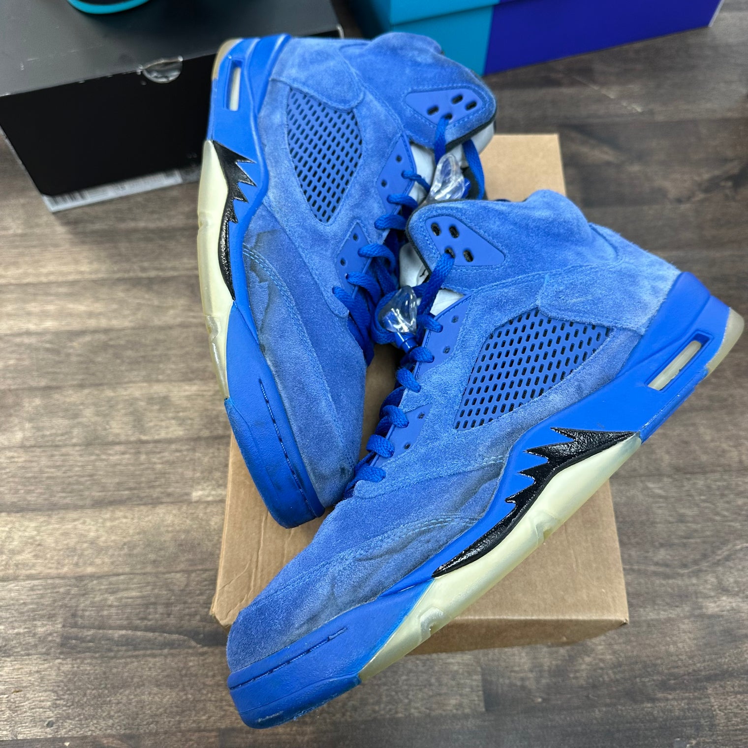Blue Suede Jordan 5 (USED,No Box)