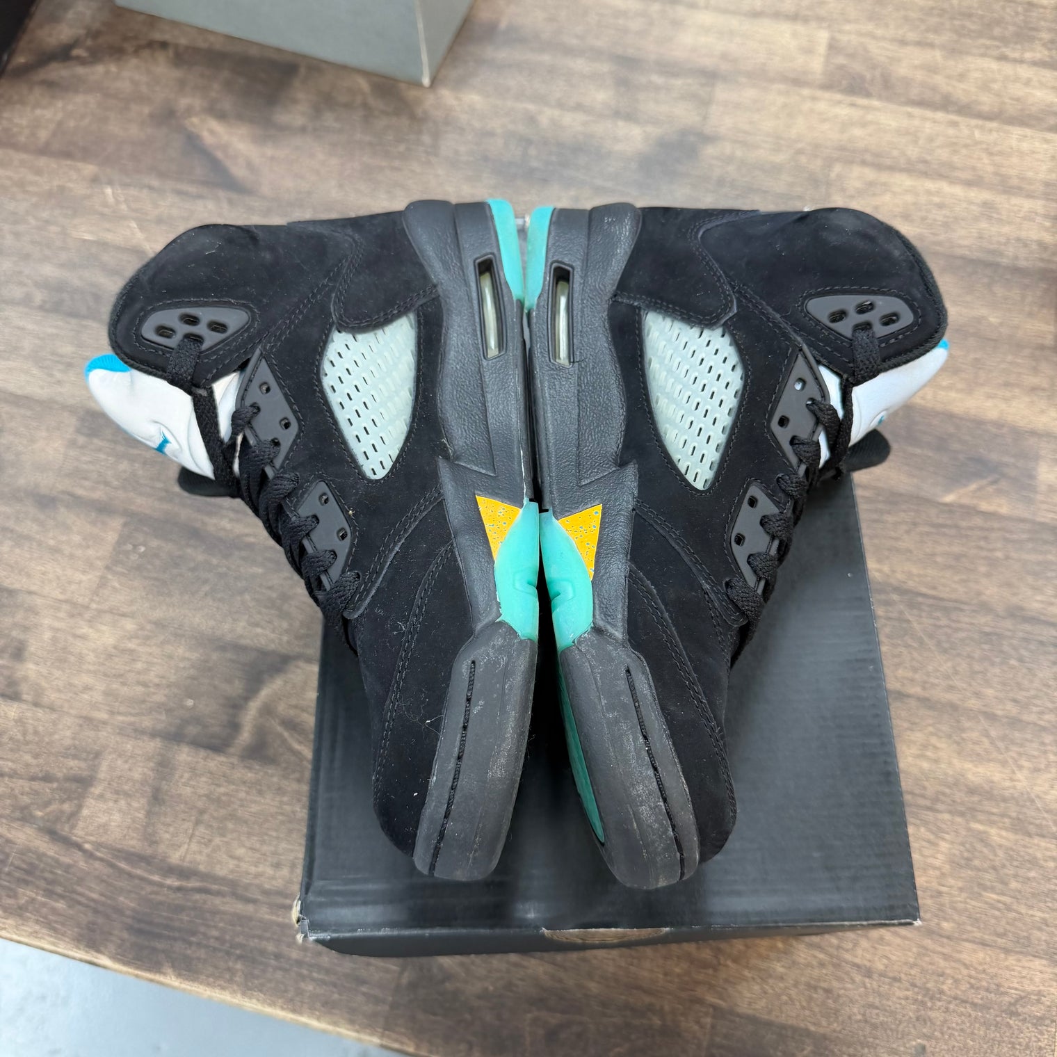Aqua Jordan 5 Retro (GS) (USED)