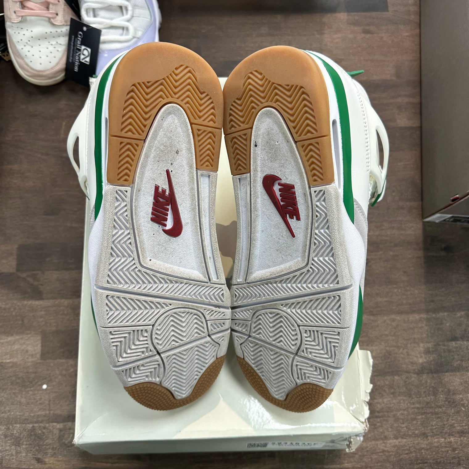 Pine Green SB Jordan 4 Retro (USED)