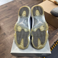Cool Grey Jordan 11 (USED, No Insoles)