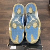 UNC Jordan 11 Low (USED)