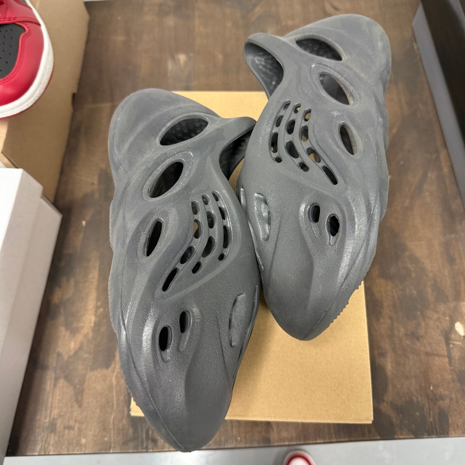 MX Granite Yeezy Foam RNNR (USED, Replacement Box)