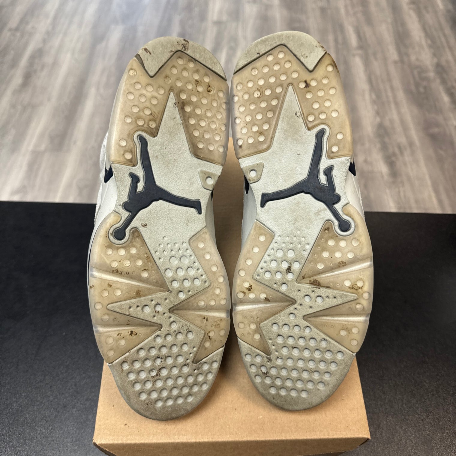 Jordan 6 Retro Mid Georgetown (USED, no box)