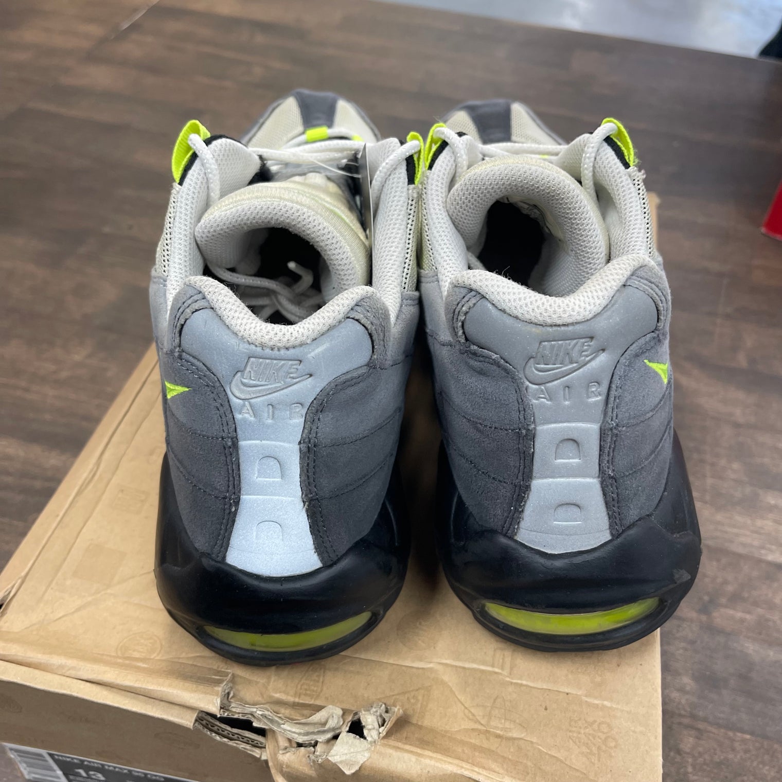 Neon 95 Air Max 95 (2012) (USED)