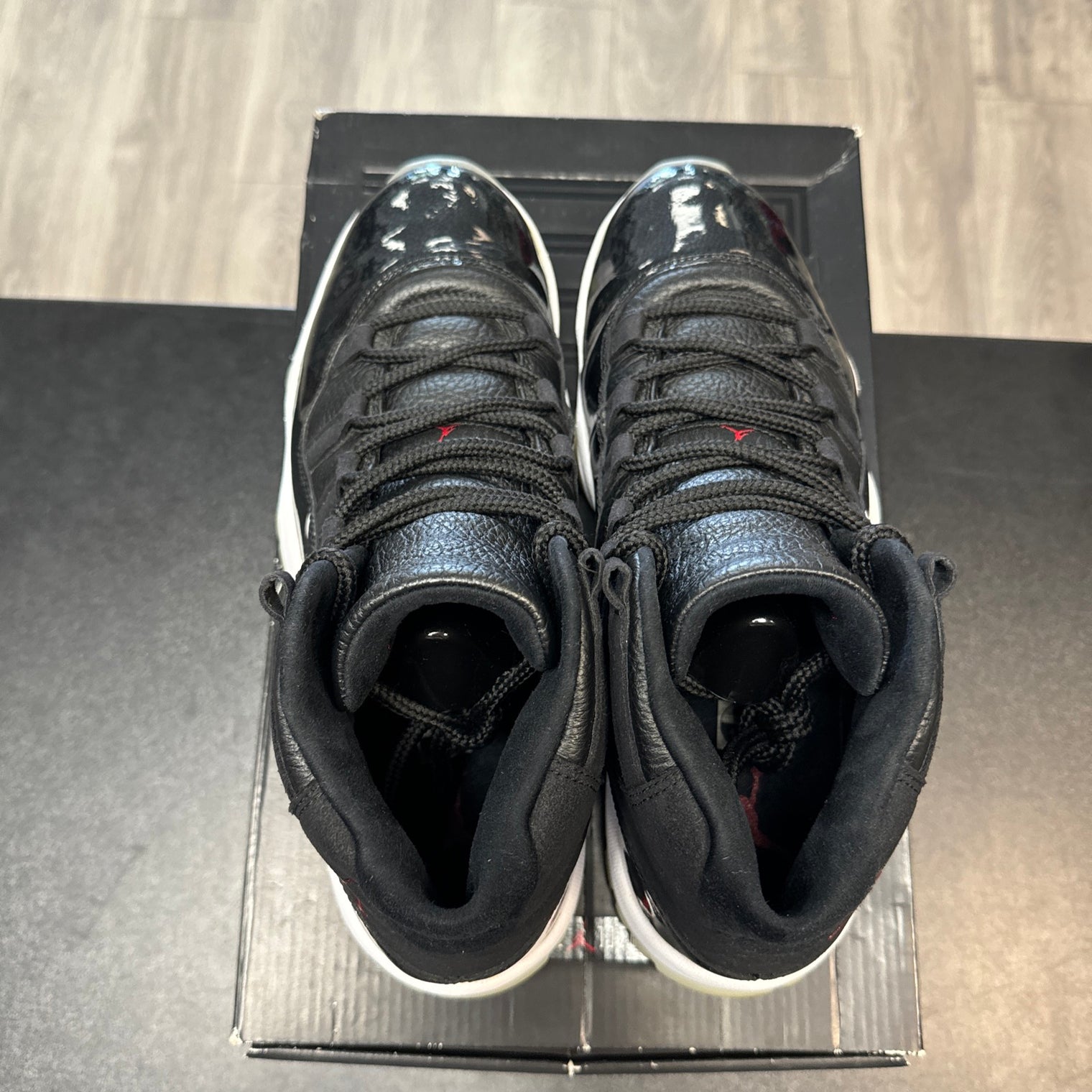 72-10 Jordan 11 High Retro (USED)