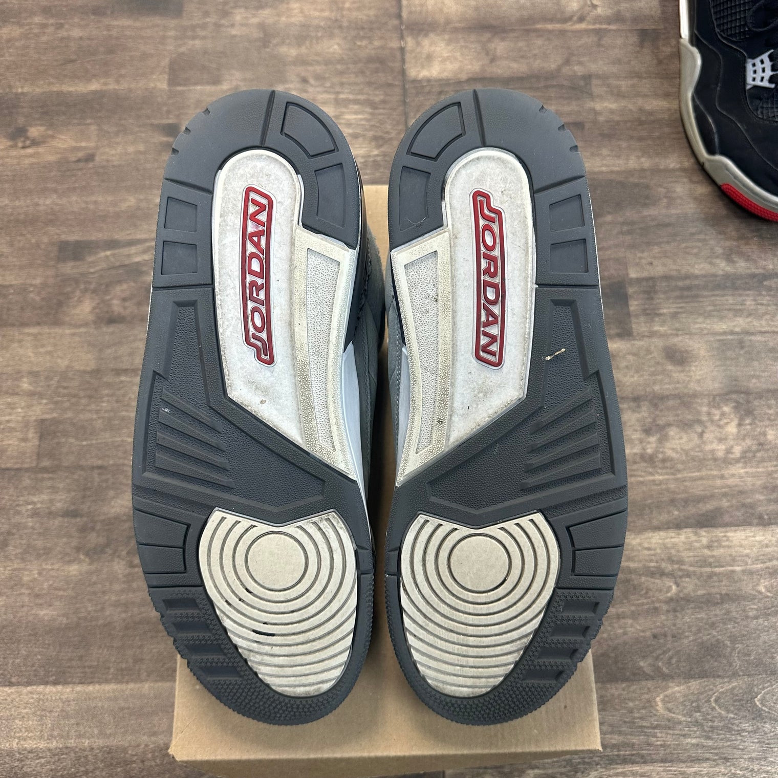 Cool Grey Jordan 3 Retro (Used,No Box)