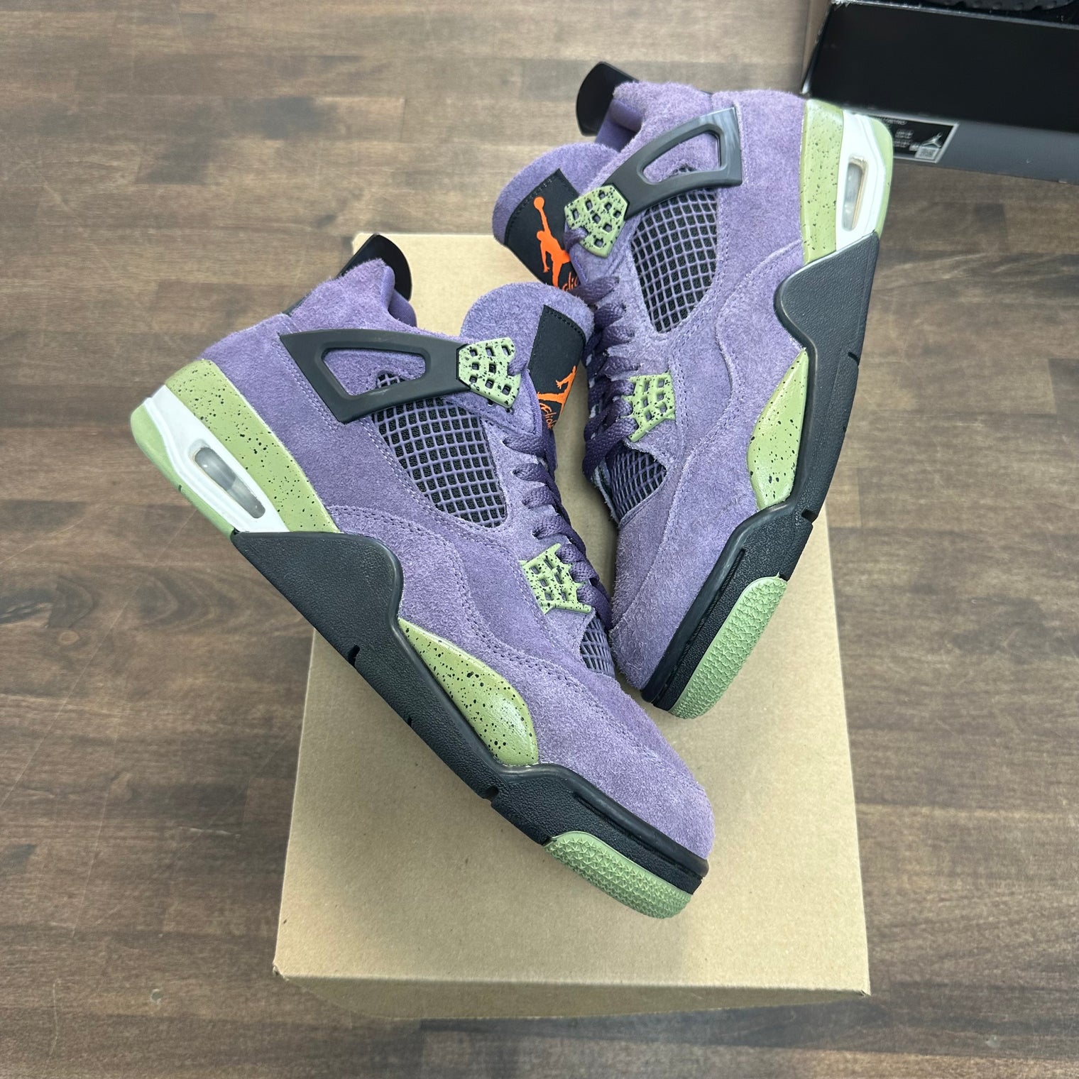 (W) Canyon Purple Jordan 4 (USED,No Box)