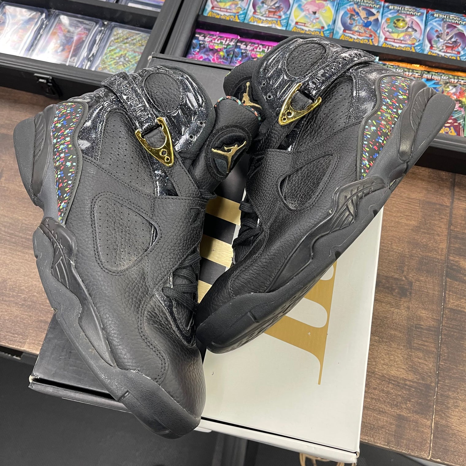 Confetti Jordan 8 (USED)